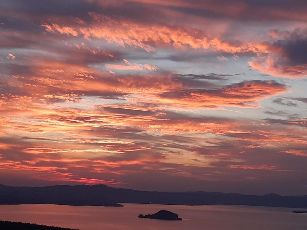Belvedere Del Lago Montefiascone Exteriér fotografie
